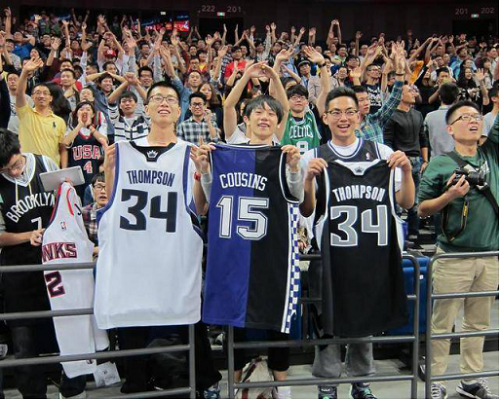 不容小觑的 不容小觑的