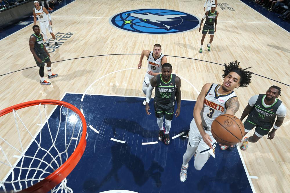 在全球羽毛 在全球羽毛