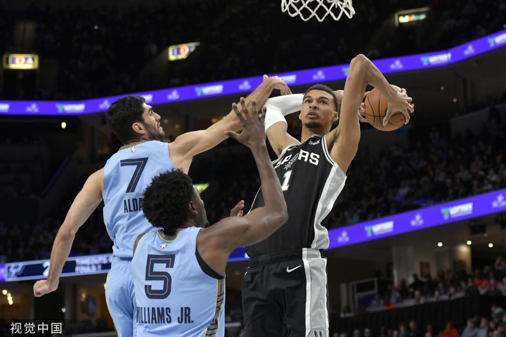 若塔的角色 若塔的角色