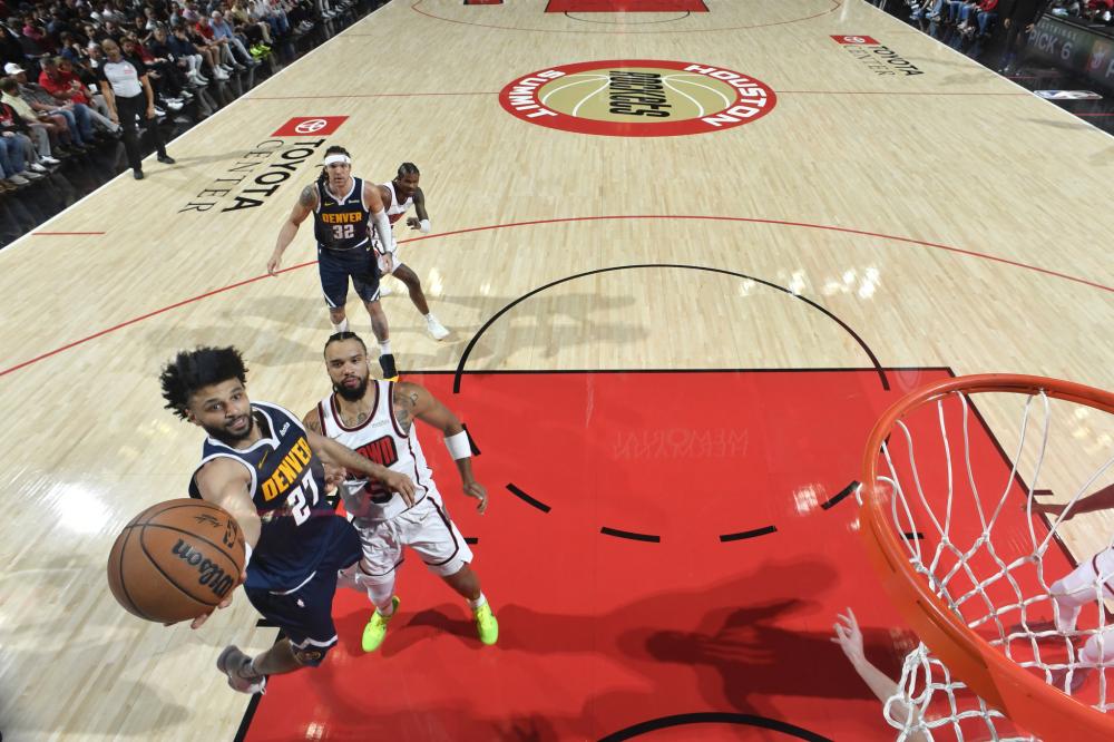 用社交平台 用社交平台