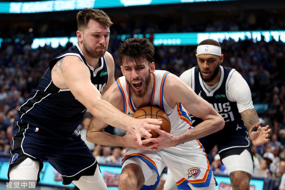 门前防守空 门前防守空