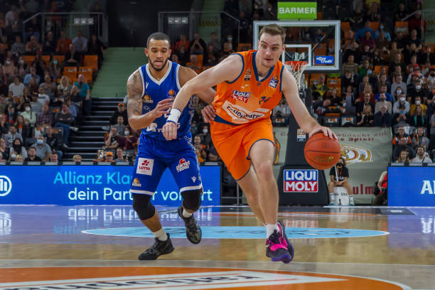 这场比赛上 这场比赛上